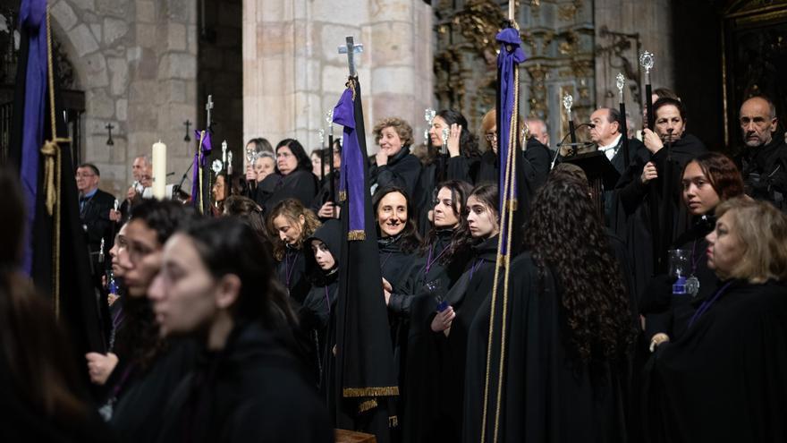 GALERÍA | La Soledad es arropada por casi 3.500 personas en Zamora