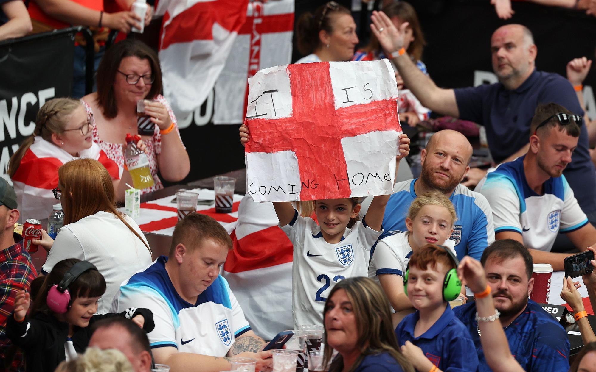 Fans watch the final of the Women's World Cup 2023 in London