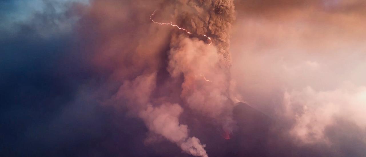 Rayos en el volcán de La Palma