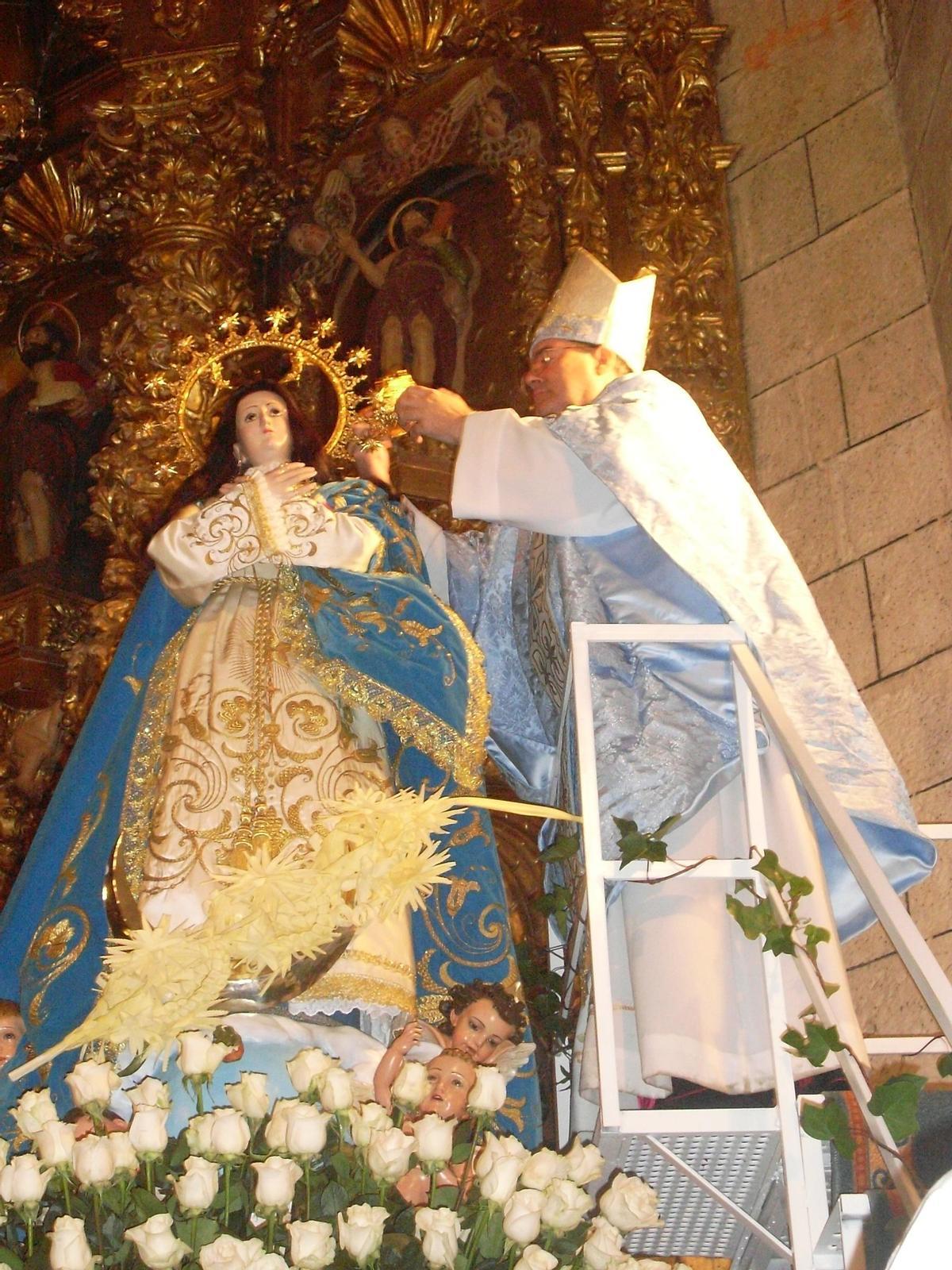Coronación Canónica de la Virgen Inmaculada de Torrejoncillo.