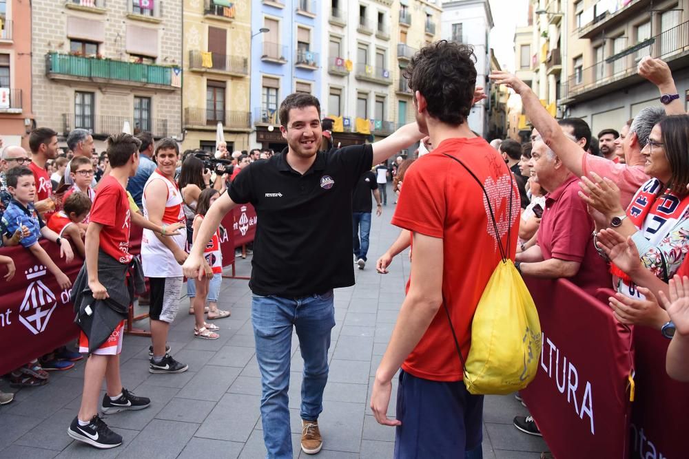 Celebració de l'ICL Manresa a la plaça Major