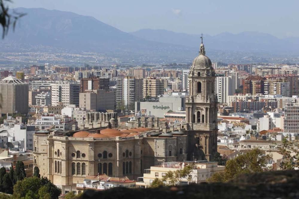 La Málaga desierta desde las alturas