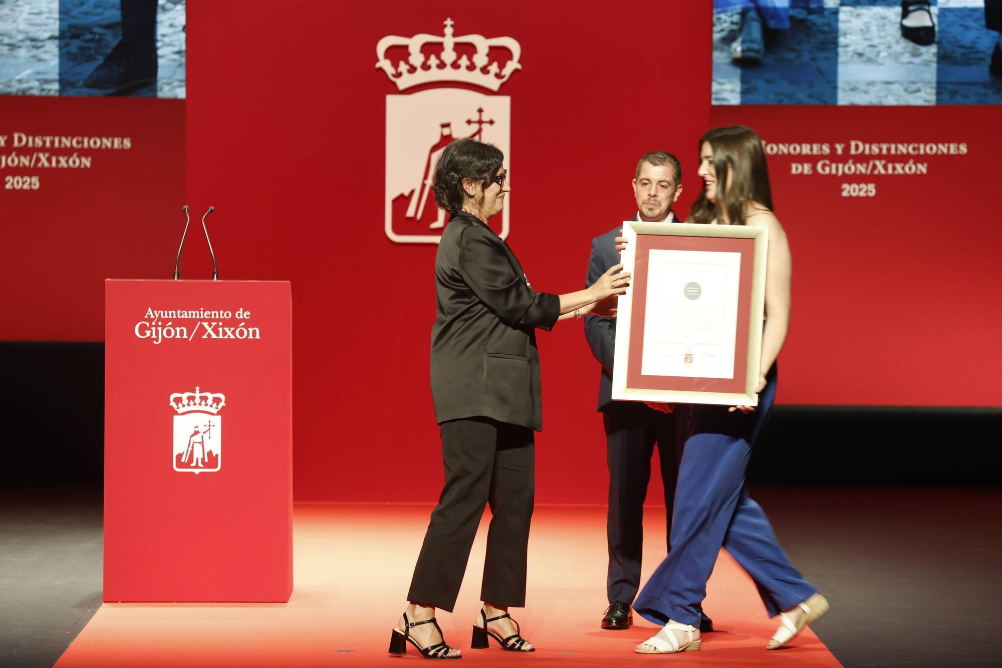 La entrega de medallas y distinciones de Gijón, en imágenes