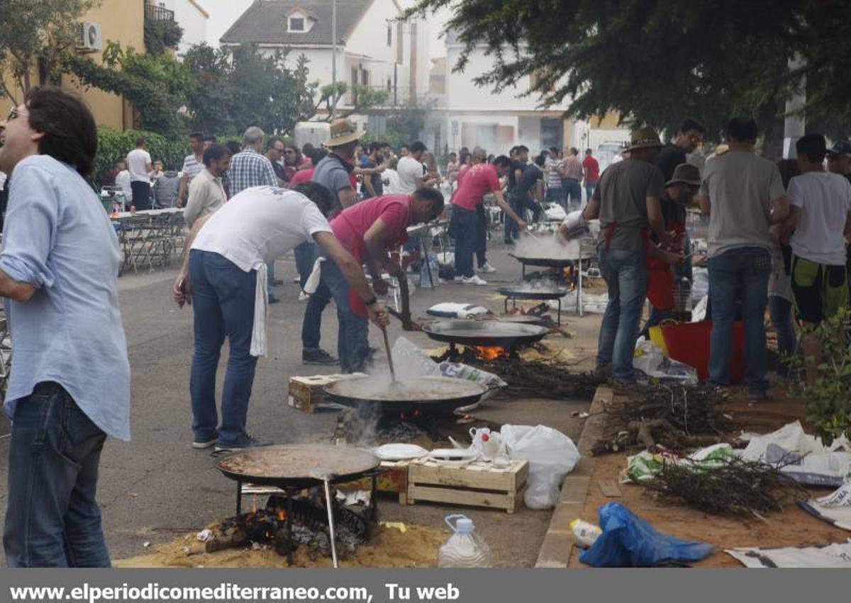 GALERÍA DE FOTOS -- Fiesta de las paellas en Nules
