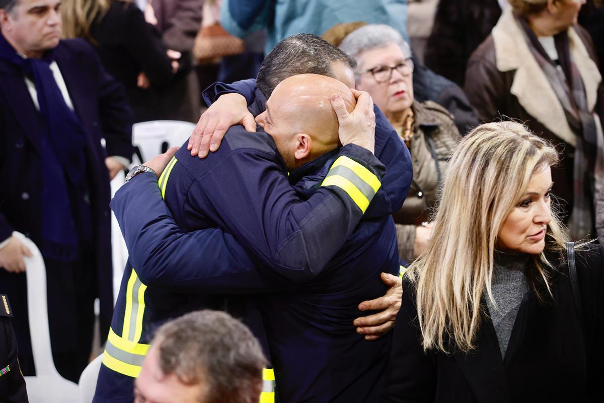 Adamuz acoge una misa funeral por las víctimas del accidente