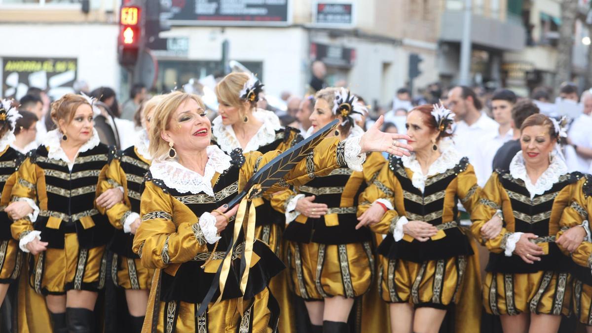 Así ha sido la entrada cristiana de los Moros y Cristianos de San Vicente