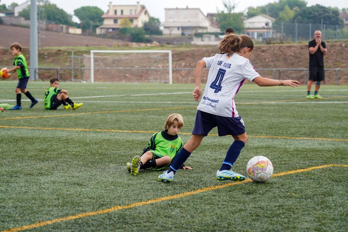 Imatges del Luca Pascual Pardo i el seu debut amb el Castellnou de futbol sub-9 Imatges del Luca Pascual Pardo i el seu debut amb el Castellnou de futbol sub-9