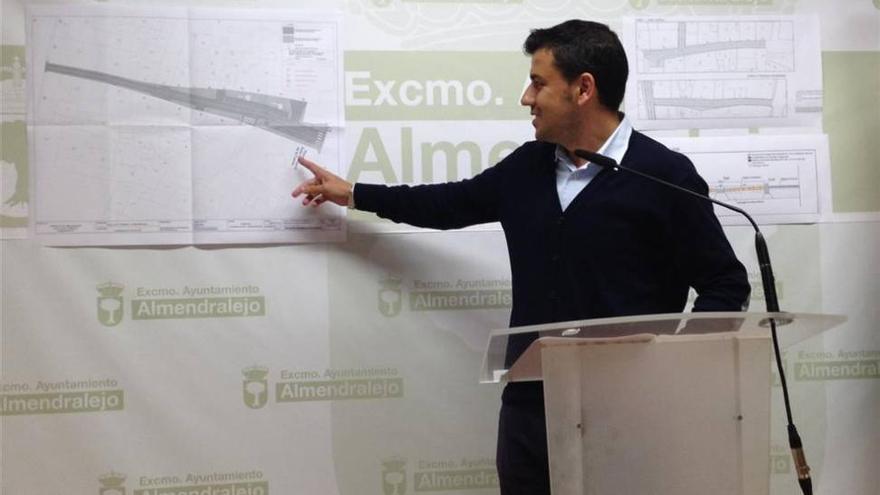 Adjudicada la obra para convertir tres calles de Almendralejo en plataforma única