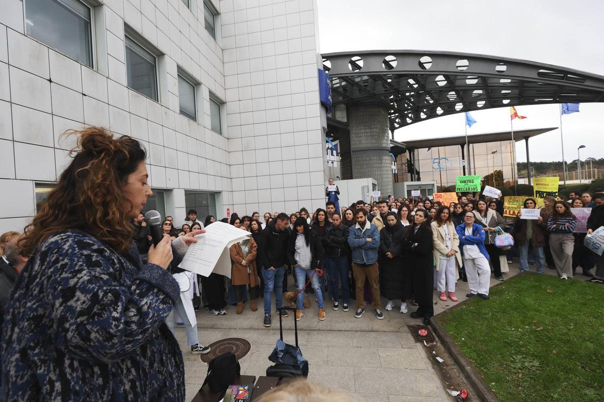 EN IMÁGENES: La protesta en el Hospital San Agustín de Avilés
