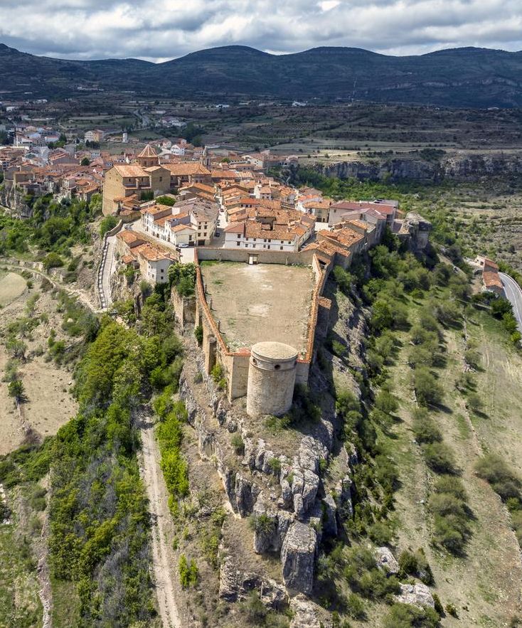 El castillo es uno de los atractivos de Cantavieja.