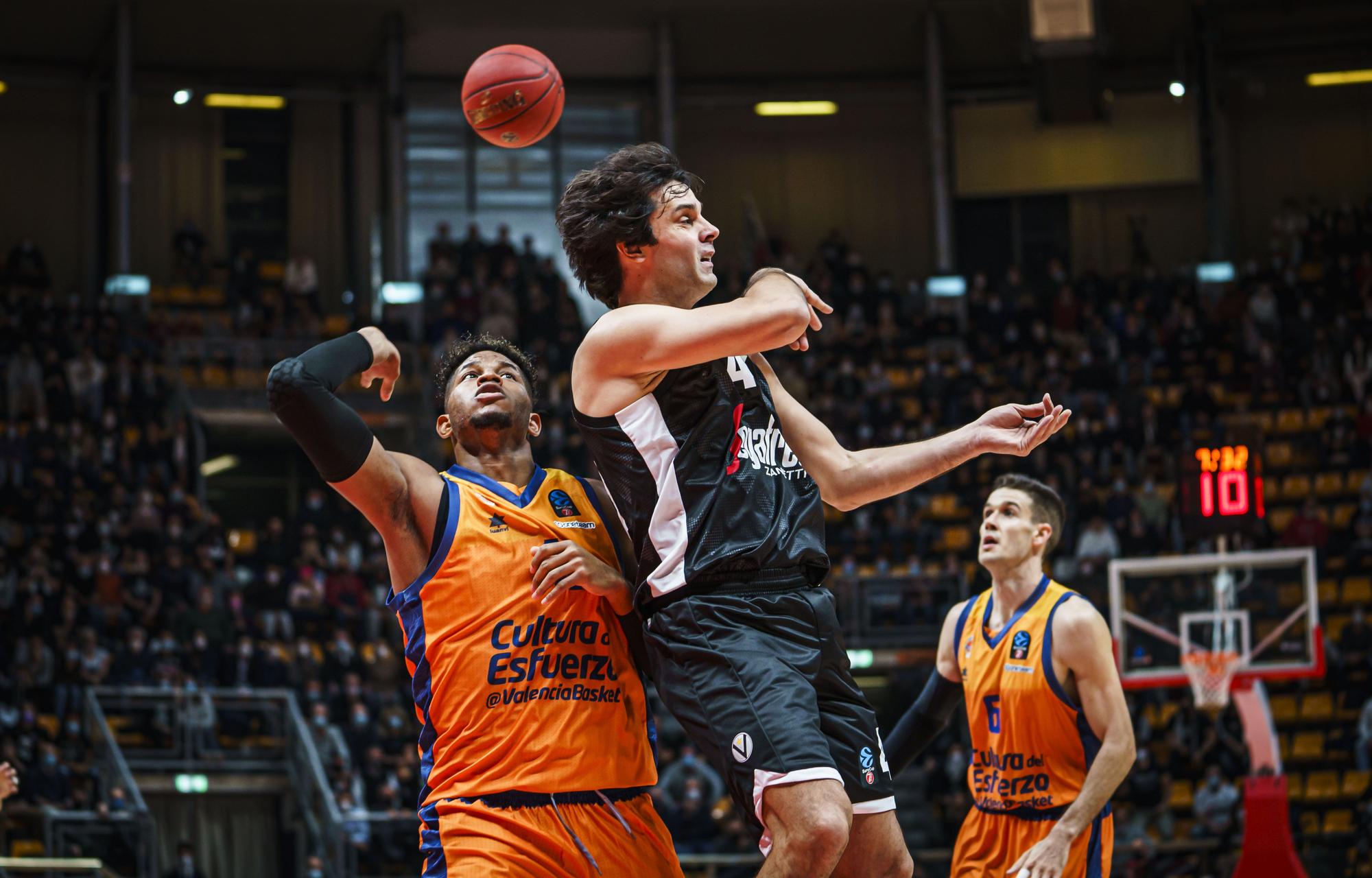 Virtus Bologna - Valencia Basket