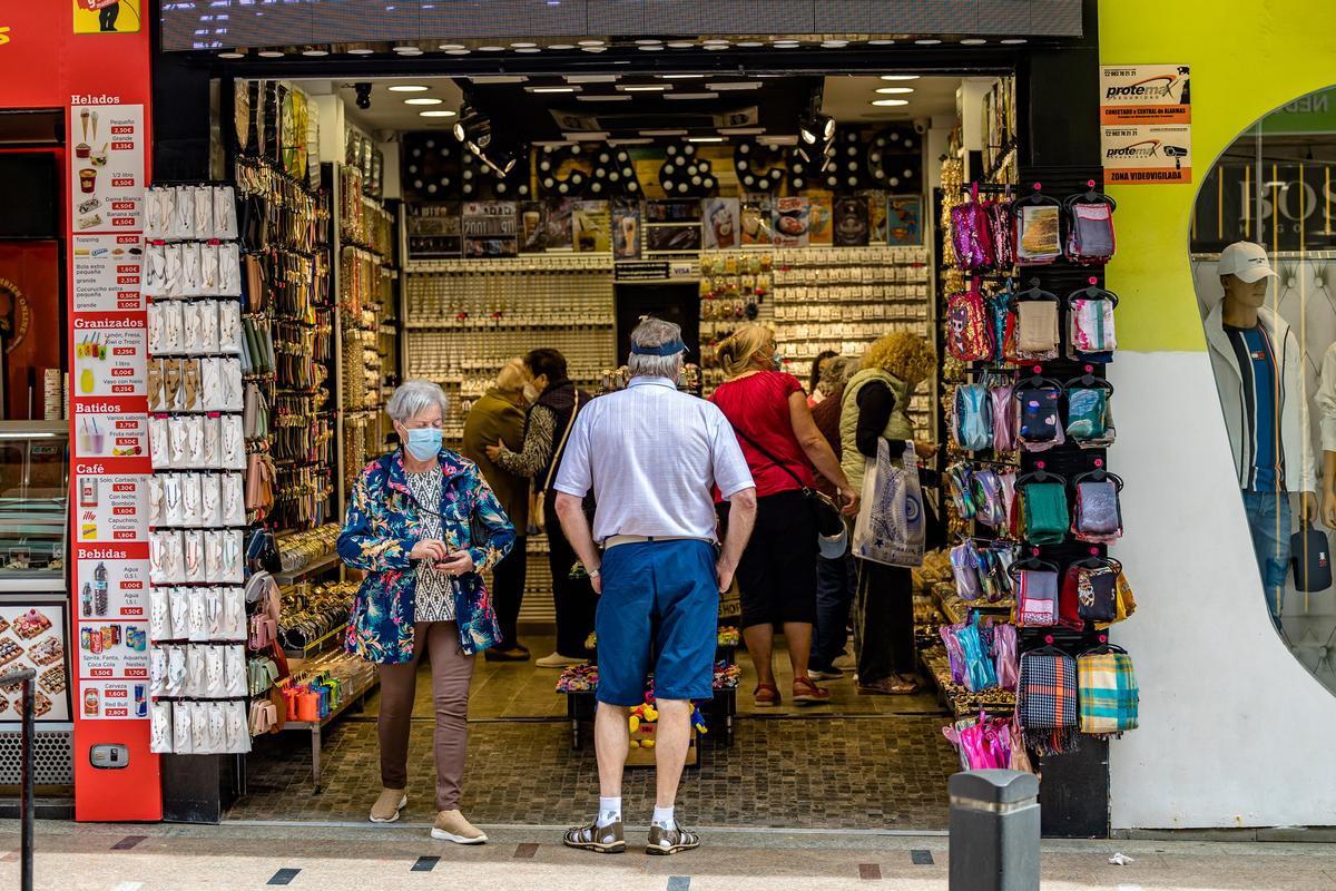 Problemas en el pequeño comercio por la subida de la energía y las materias primas