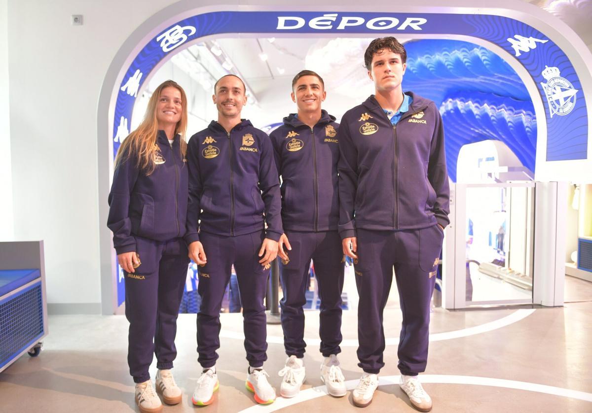 Yeremay Hernández, Luismi Cruz, Millene Cabral y
Noé González han estado presentes en la inauguración y han firmado autógrafos a los deportivistas Yeremay Hernández, Luismi Cruz, Millene Cabral y
Noé González han estado presentes en la inauguración y han firmado autógrafos a los deportivistas