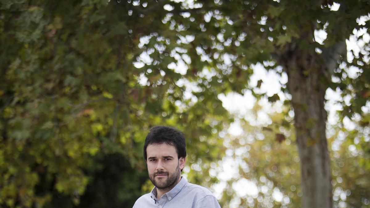 El guitarrista Pedro Rojas Ogáyar, fotografiado esta semana en Sevilla. / Pepo Herrera