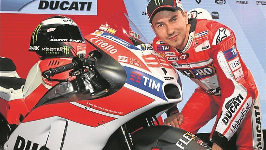 Lorenzo desembarca en Ducati para ser campeón