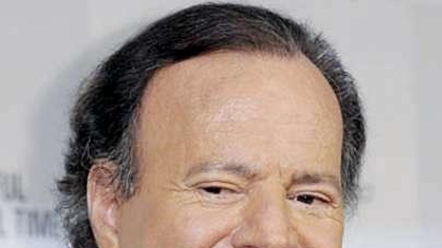 El cantante Julio Iglesias.