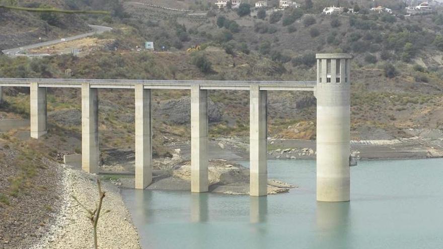 El embalse de mayor capacidad de la provincia, el que se encuentra situado junto al municipio axárquico de La Viñuela, se encuentra al 31% de capacidad.