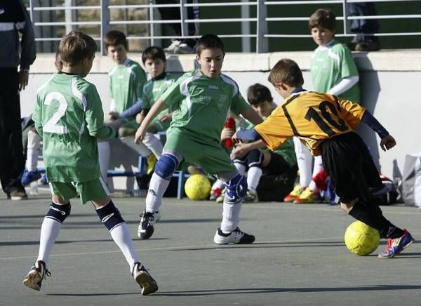 FÚTBOL SALA: La Almozara CP-Josefa Amar y Borbo (serie primera benjamín) / La Almozara-Recarte y Ornat (primera alevín)  / Santo Domingo-Hermanos (serie segundo alevín)