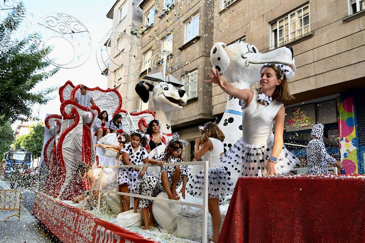El desfile de la Batalla de las Flores de Pontevedra, en imágenes El desfile de la Batalla de las Flores de Pontevedra, en imágenes