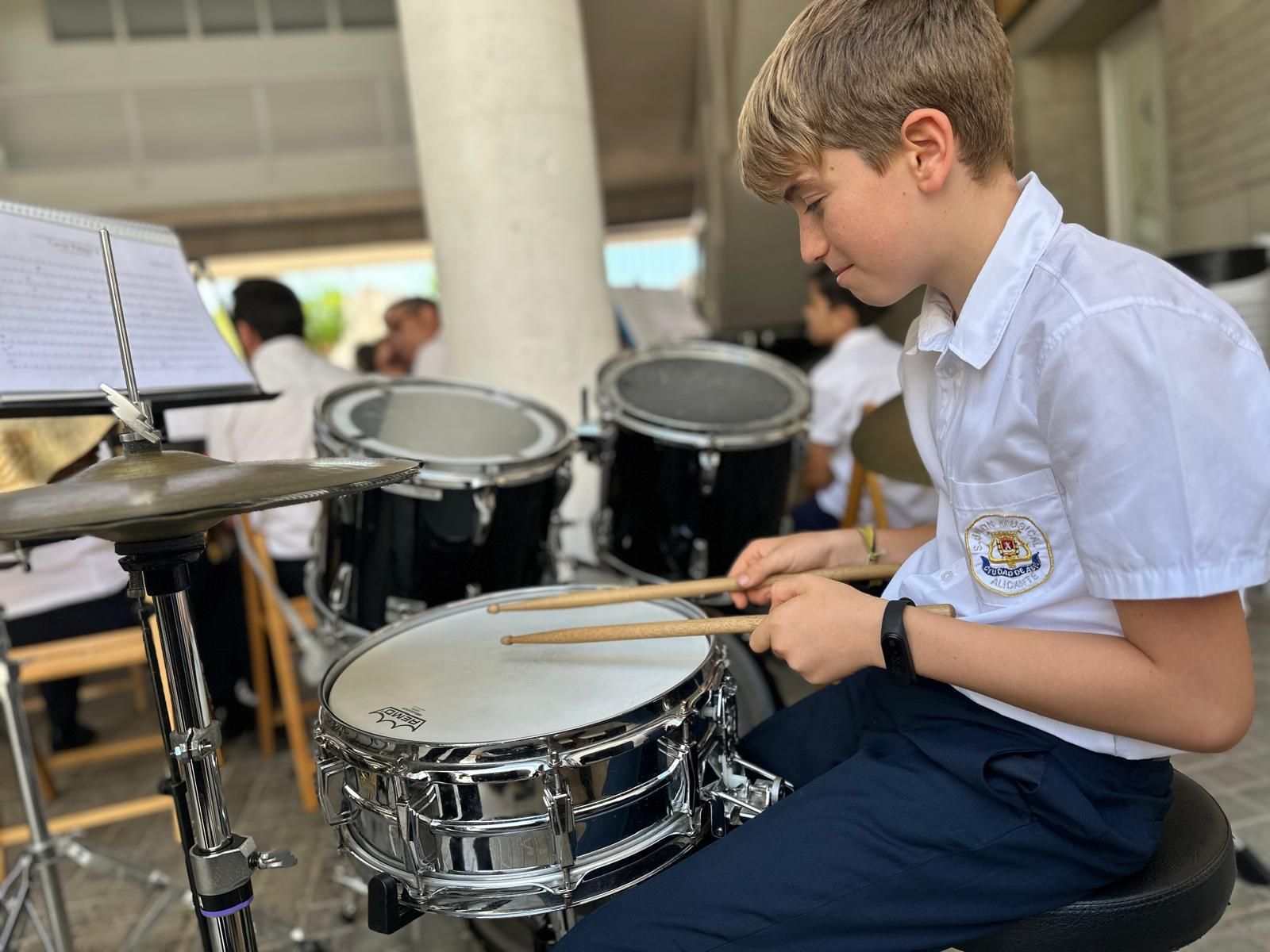 L'Avanç participa en una jornada de intercambio de bandas juveniles entre El Campello y Alicante