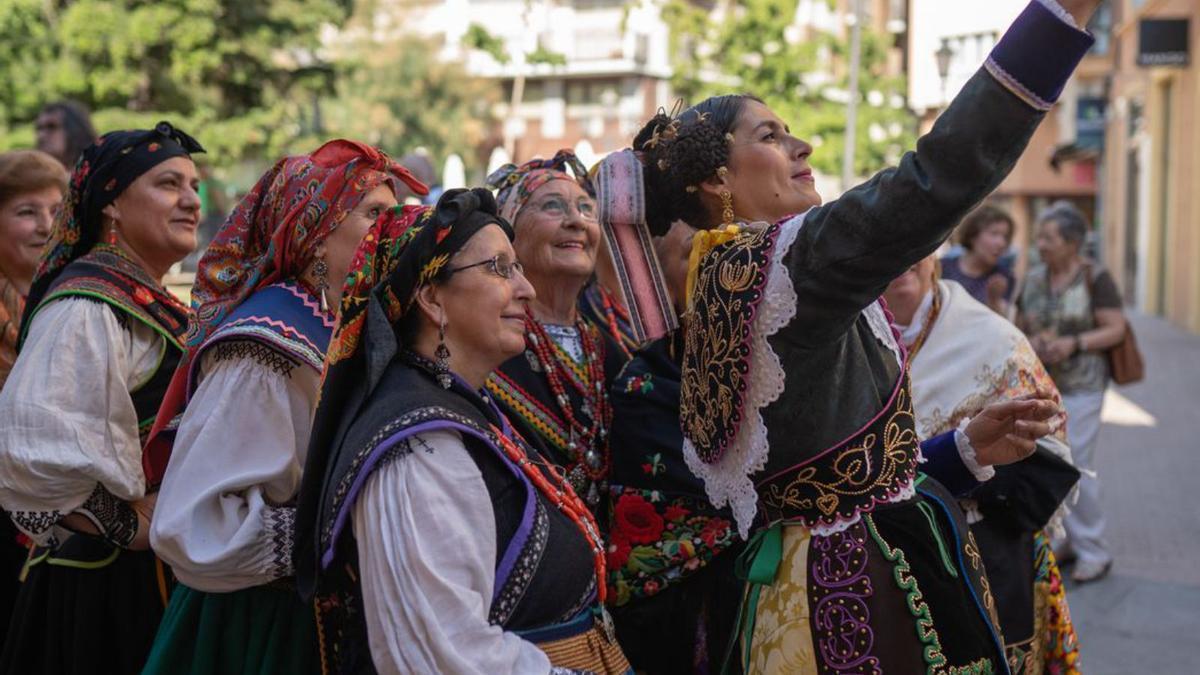 VÍDEO | Desfile de indumentaria tradicional de Zamora