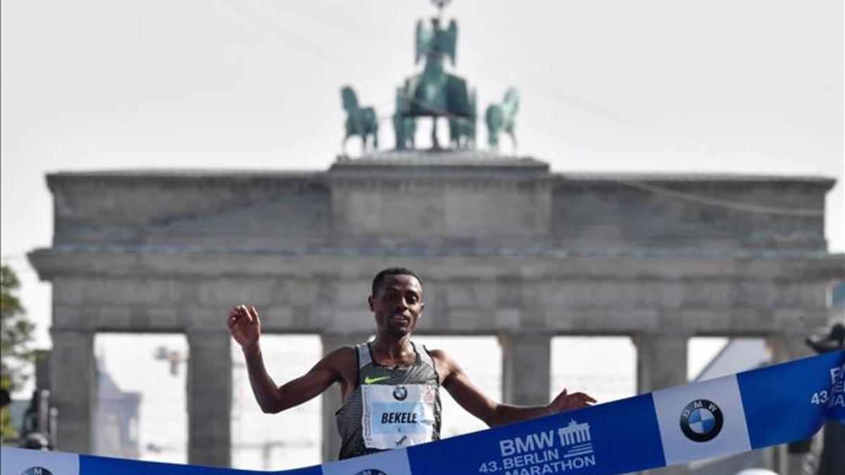 Kenenisa Bekele se impuso en el maratón de Berlín pero no pudo batir el récord del mundo