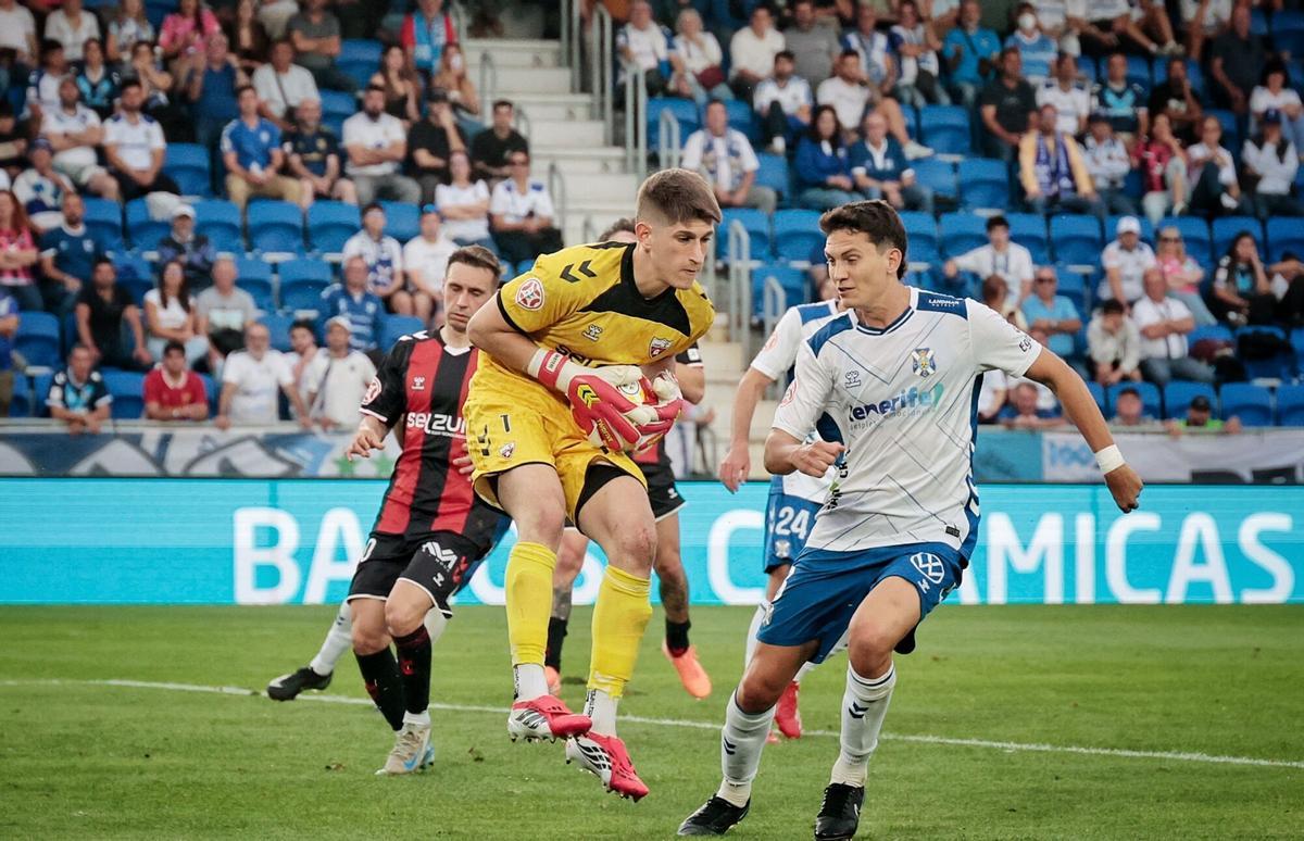 Partido de Primera RFEF CD Tenerife-Arenas