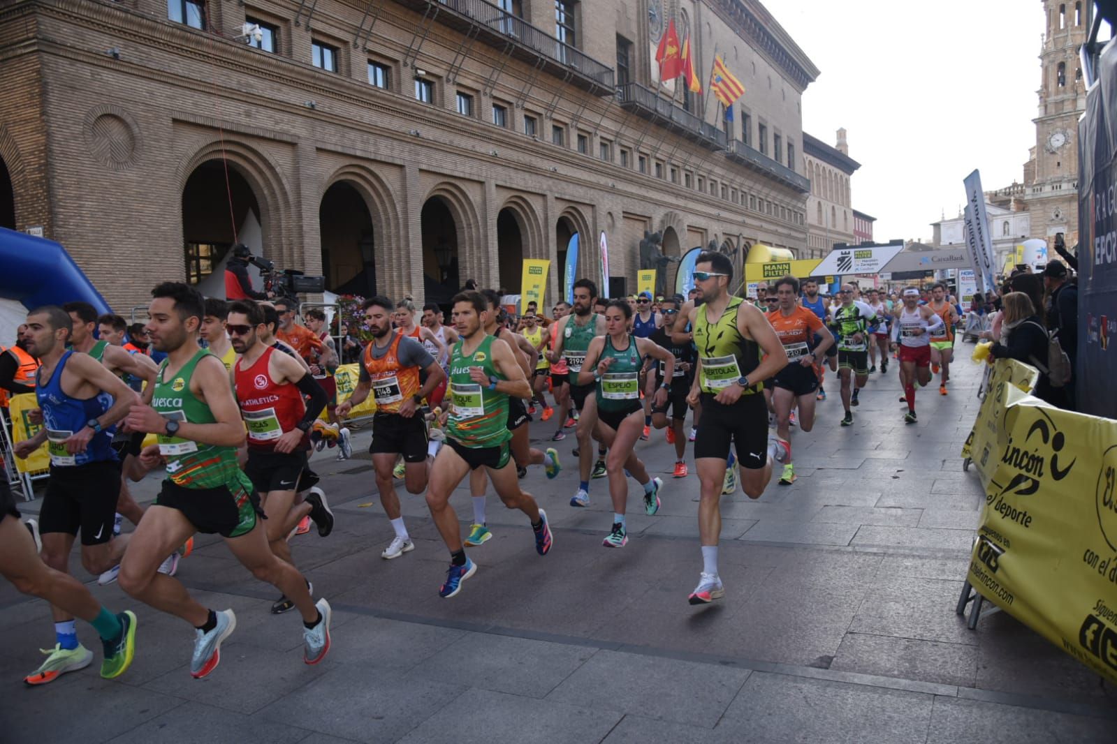 FOTOGALERÍA | Búscate en el Maratón de Zaragoza 2023