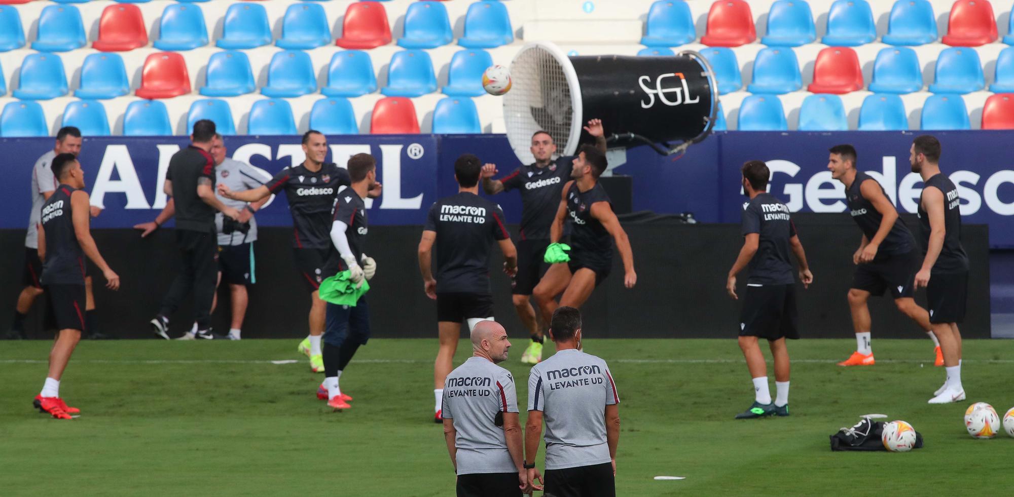 Entrenamiento del Levante previo al partido del Celta