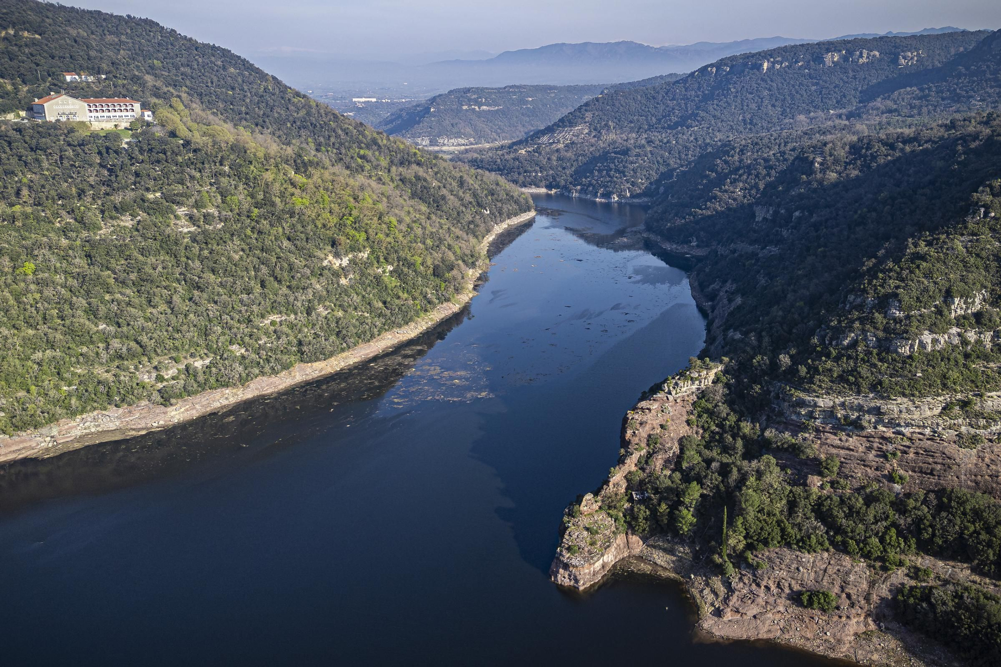 El canvi radical de Sau a vista de dron