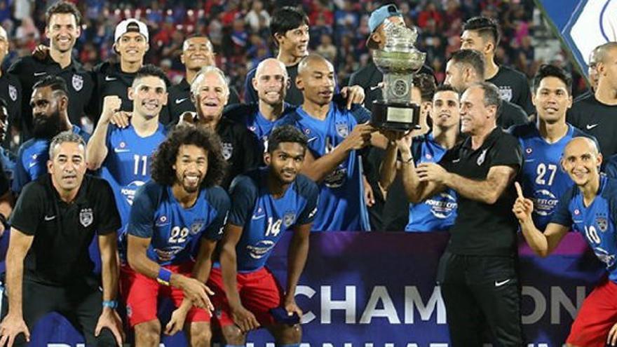 Celebración del título de la Supercopa de Malasia.