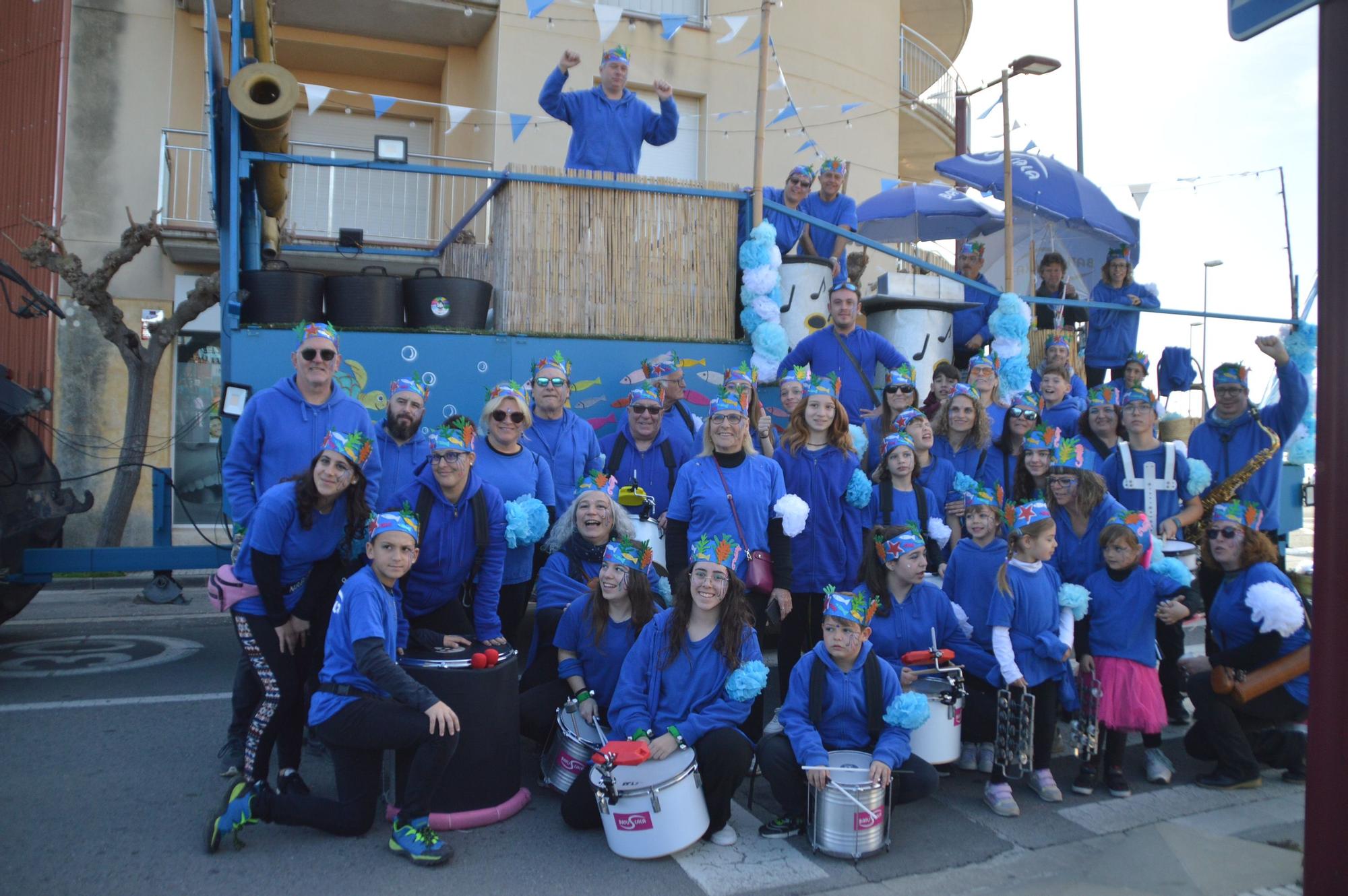 L'Escala vibra amb una rua de carnaval carregada d'imaginació