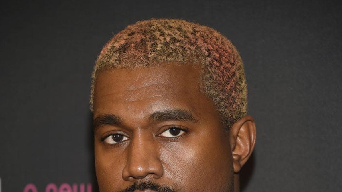 Kanye West obliga a los trabajadores de Adidas a ver porno