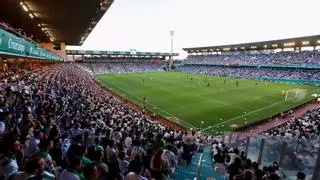 Infinity vende un paquete minoritario de acciones del Córdoba CF a Park Bench