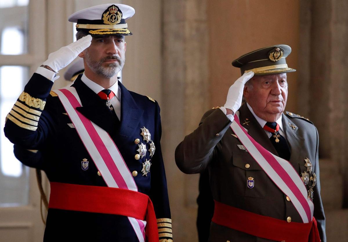 Felipe VI y Juan Carlos I, en la Pascua Militar de 2018.