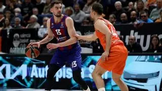 El Barça no perdona en Valencia con un Vesely estelar