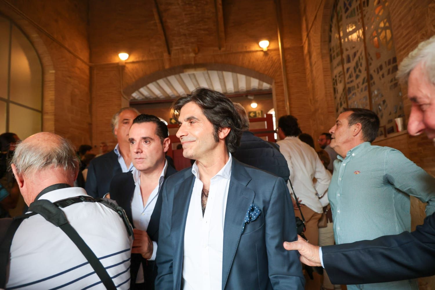 Ana Soria, la infanta Elena, Carlos Mazón o el futbolista Pepelu despiden a Ponce en València