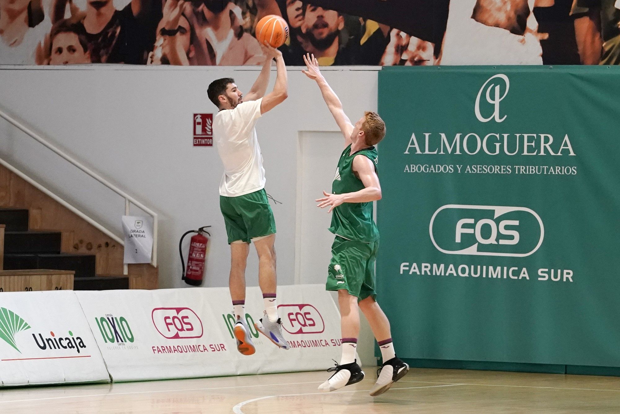 El Unicaja se entrena en Los Guindos a dos días de la Final Four