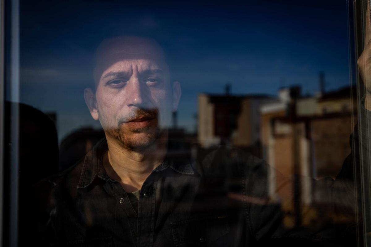 Barcelona 12/01/2026 Sociedad. Edgar Vinyals,presidente de la entidad Obertament,contra el estigma de la salut mental. AUTOR: JORDI OTIX