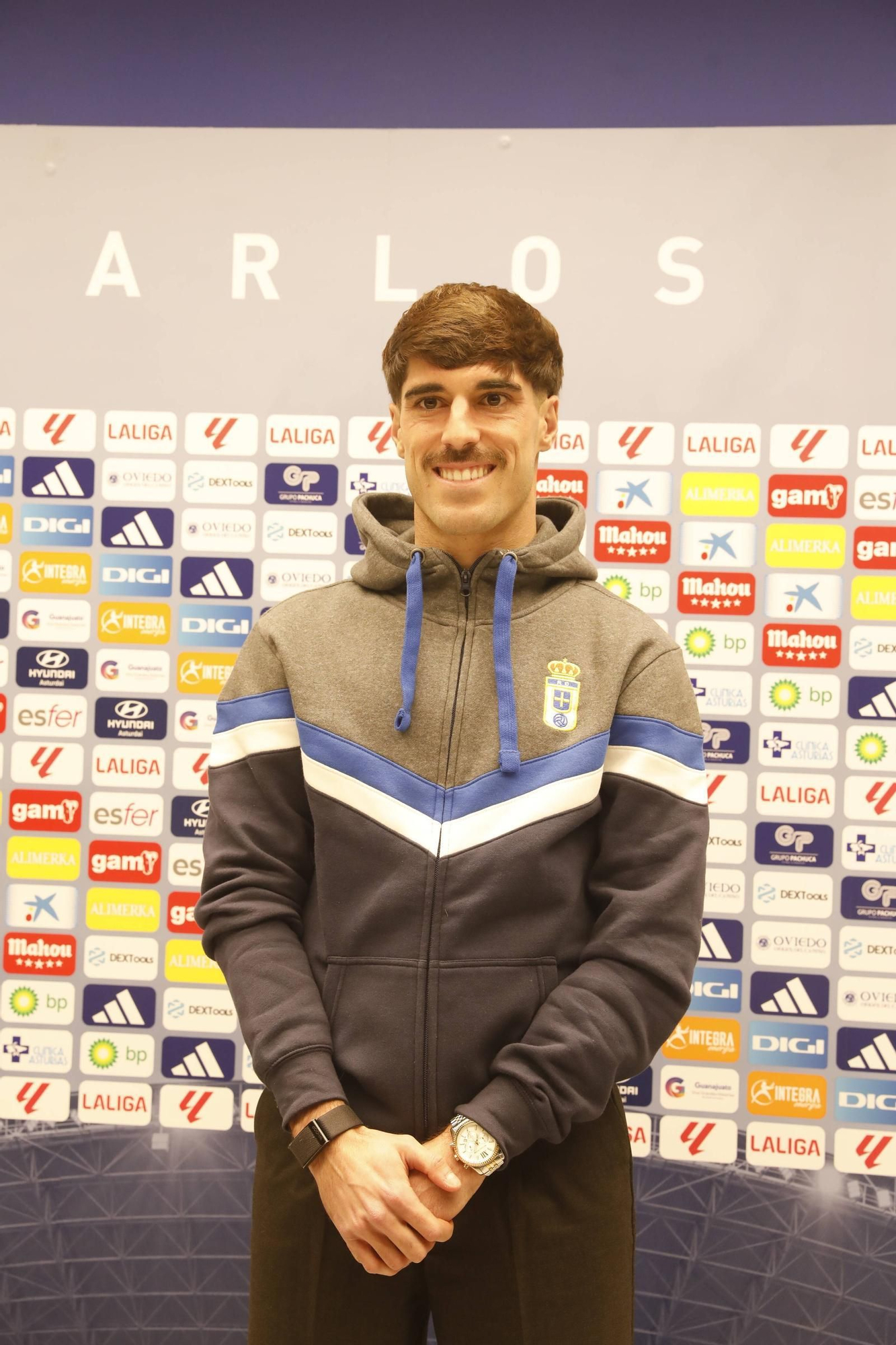Nacho Vidal llega al Oviedo, “un club en el que puedo volver a sentirme futbolista”