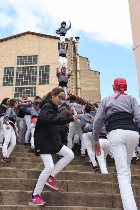 La colla Tirallongues commemora el seu 25è aniversari per la LLum