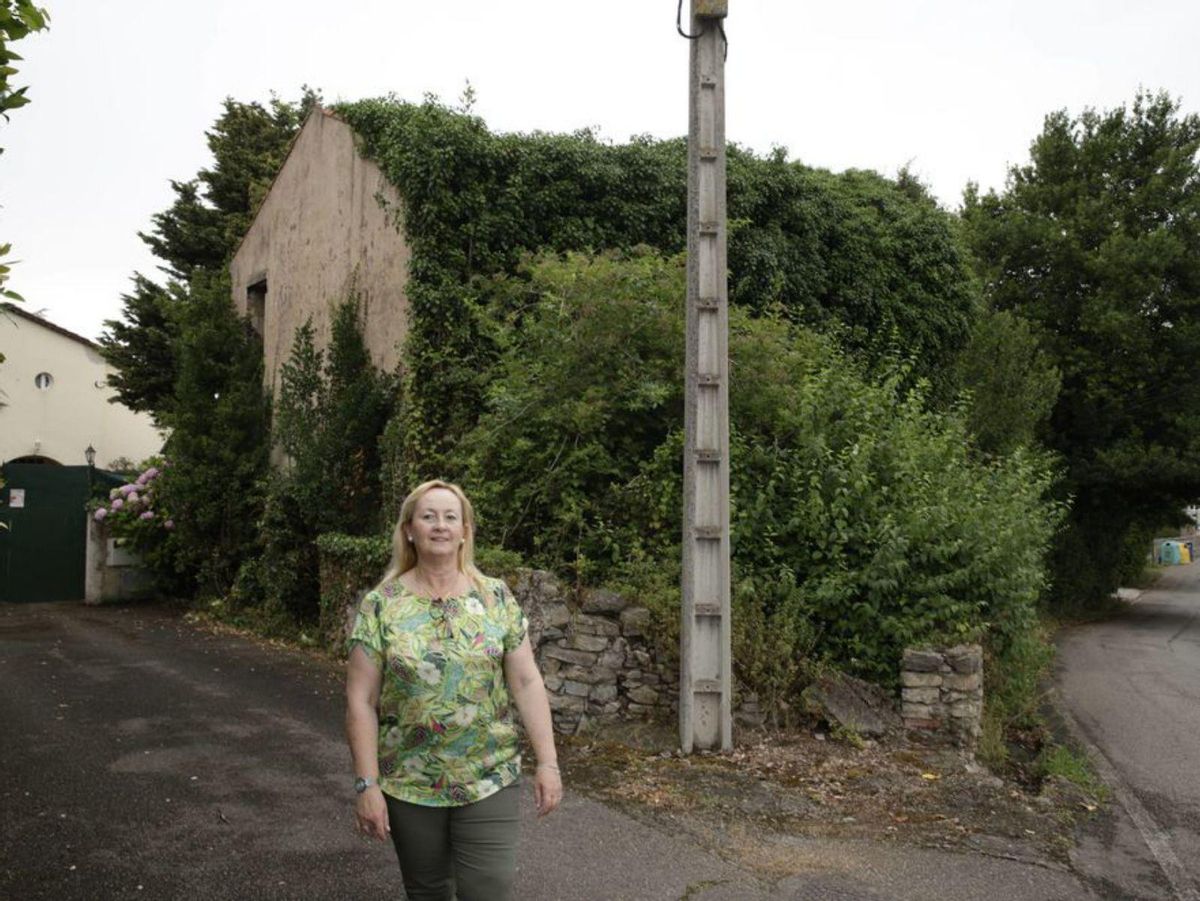 El Roces rural reclama más limpieza y "salir del abandono"