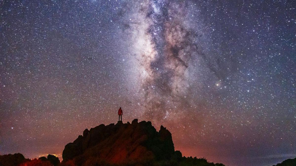 El mejor pueblo de Murcia para ver las estrellas: "Formidables condiciones para observar la cúpula que rebosa de astros, belleza y enigmas"