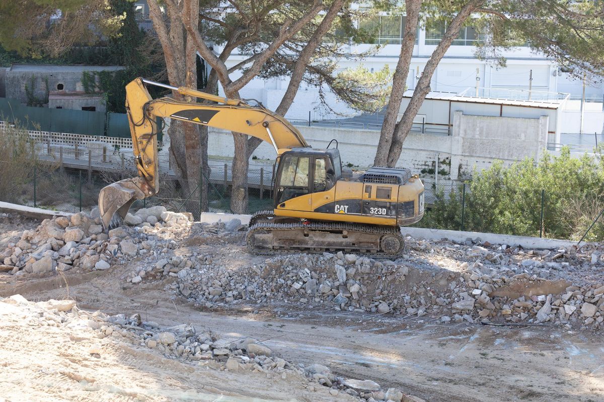 Estado del terreno tras varios días de trabajo de demolición.