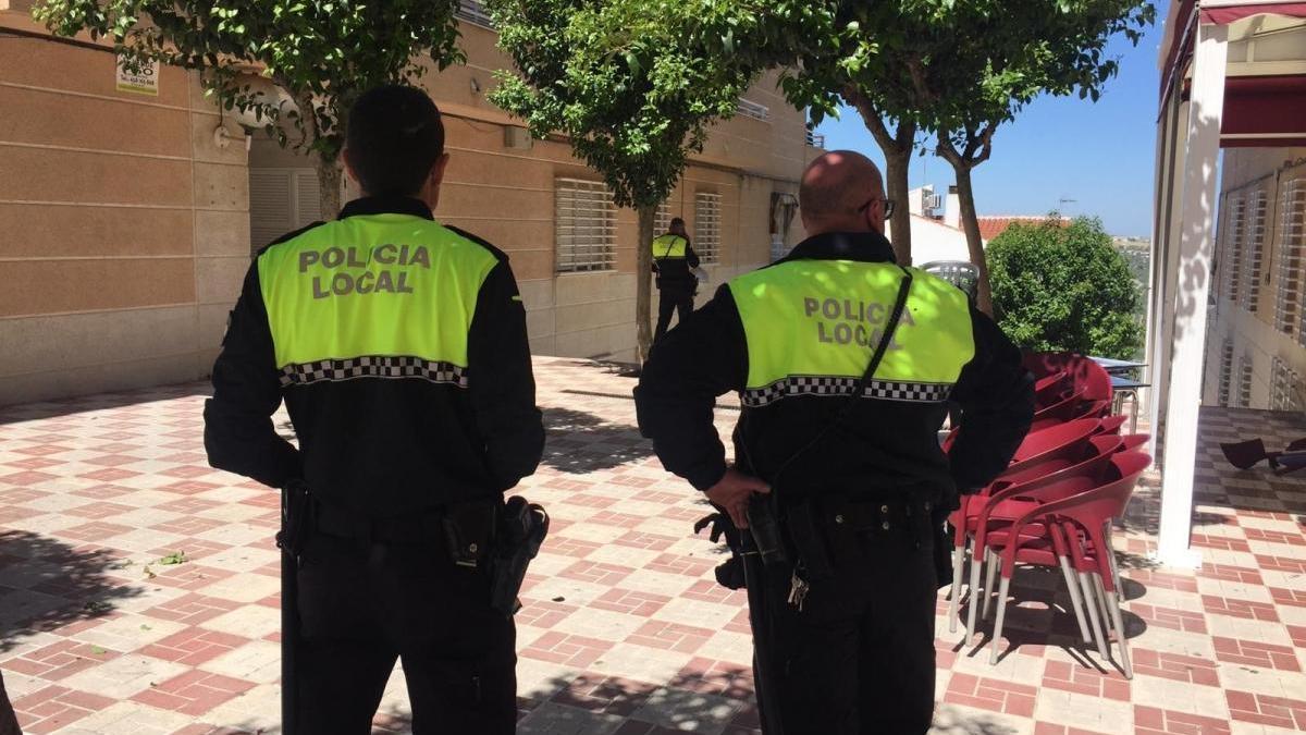 Una reyerta entre tres hombres y una mujer en pleno centro de Montilla se salda con varios heridos leves