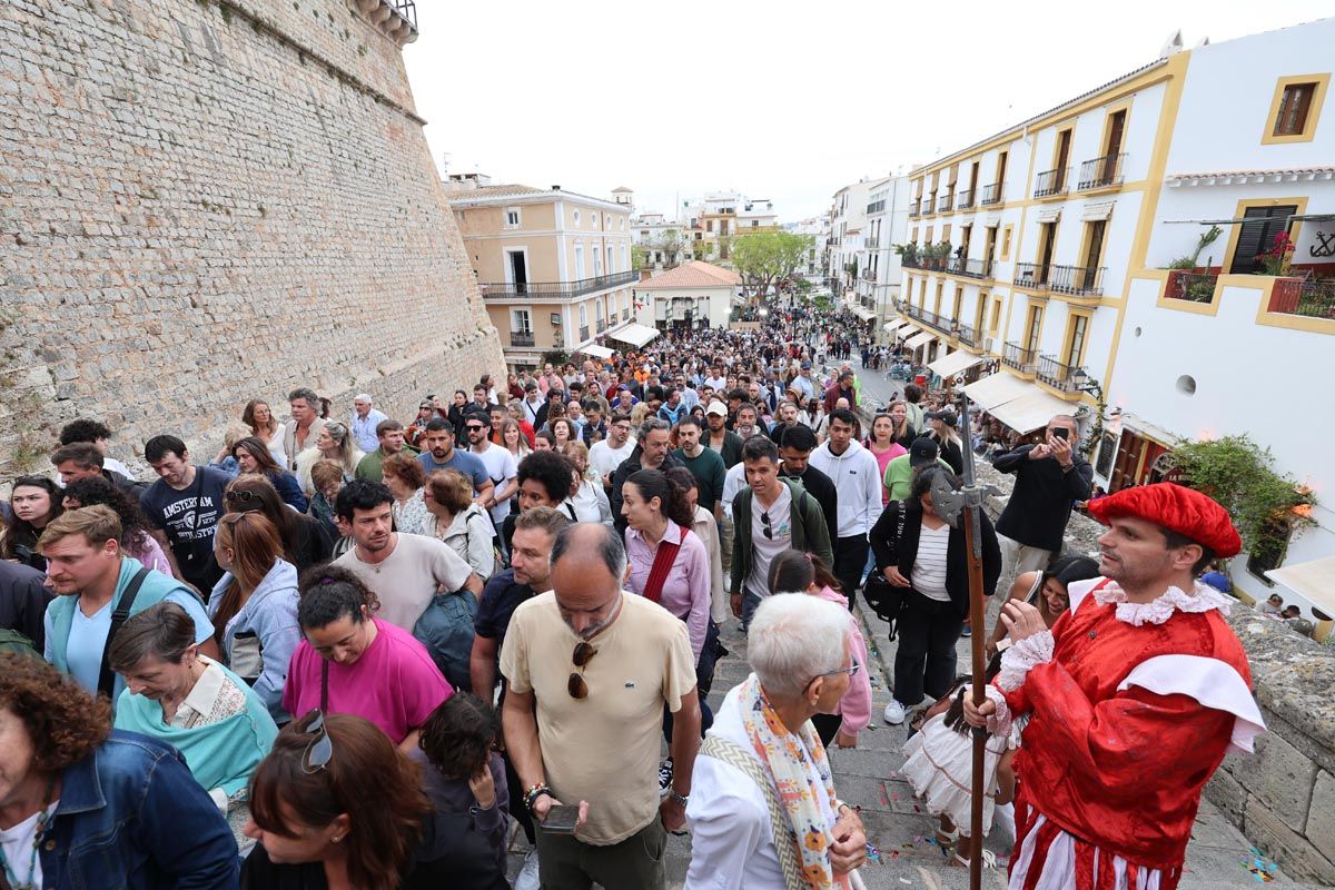 Todas las imágenes de la inauguración de la feria Eivissa Medieval