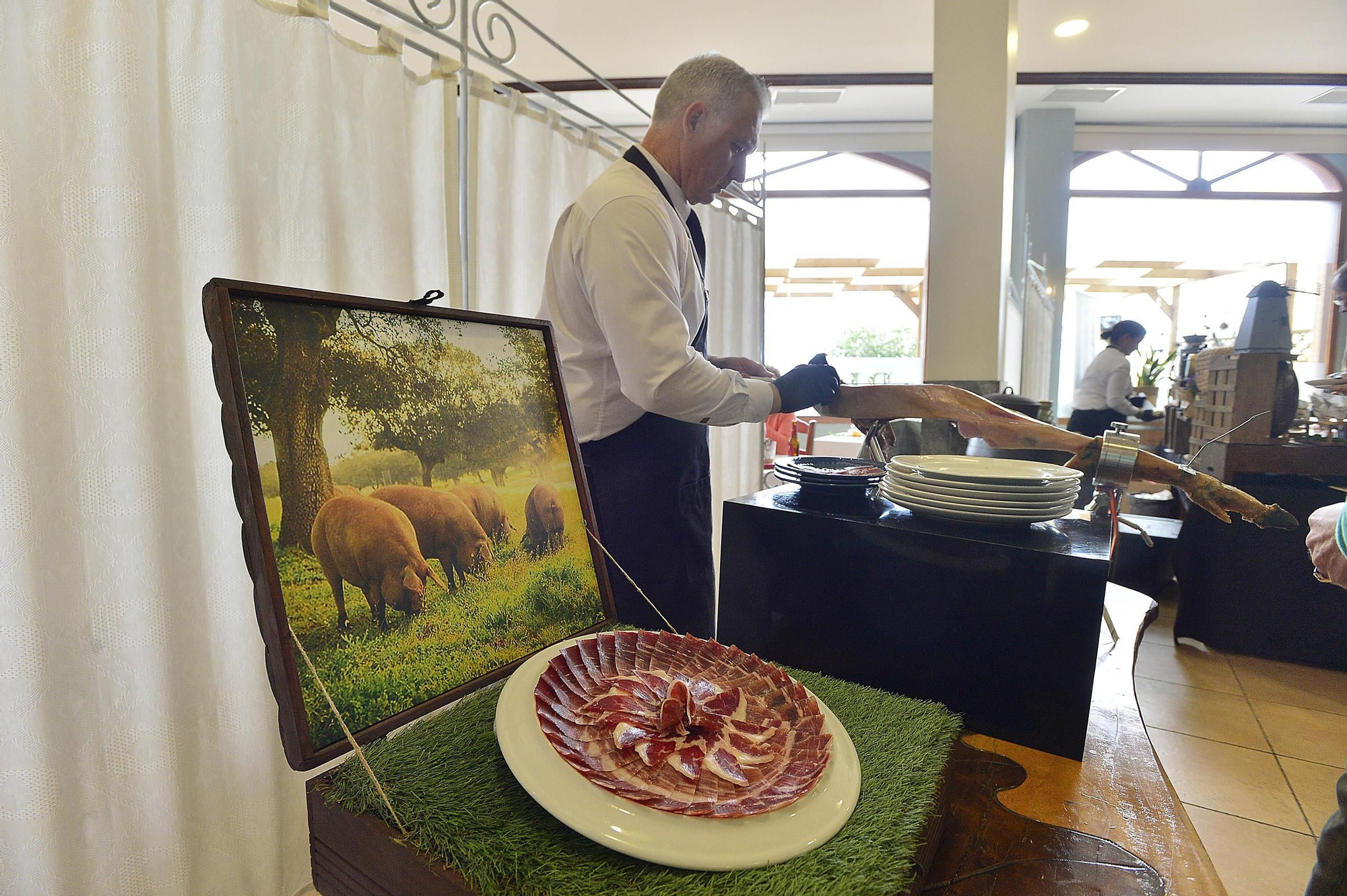 Menjars de la Terra en el restaurante  Los Infantes de Almoradí.
