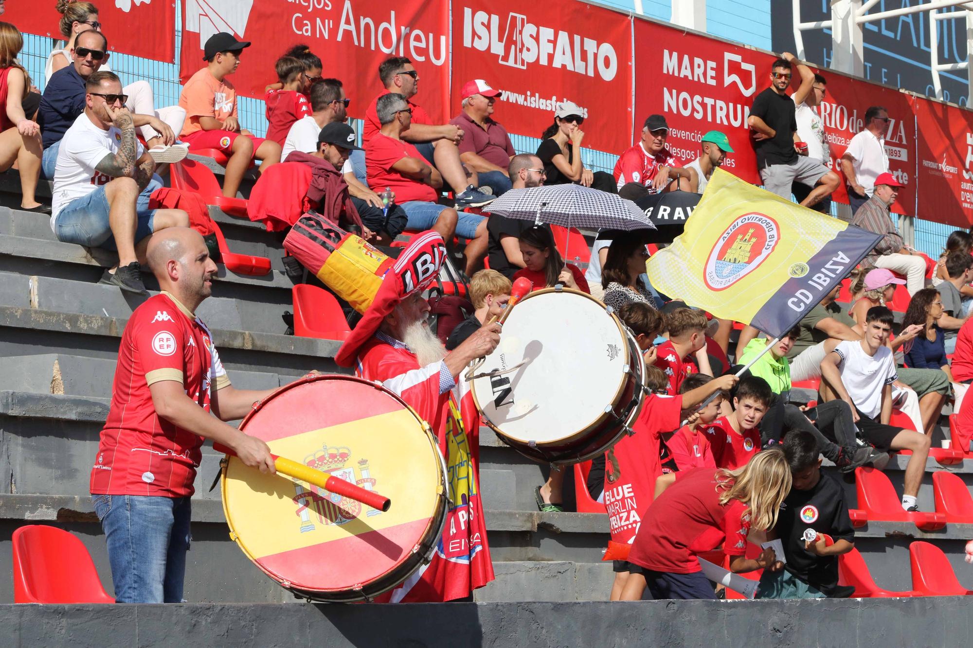 Fotos del partido CD Ibiza - Rayo Majadahonda