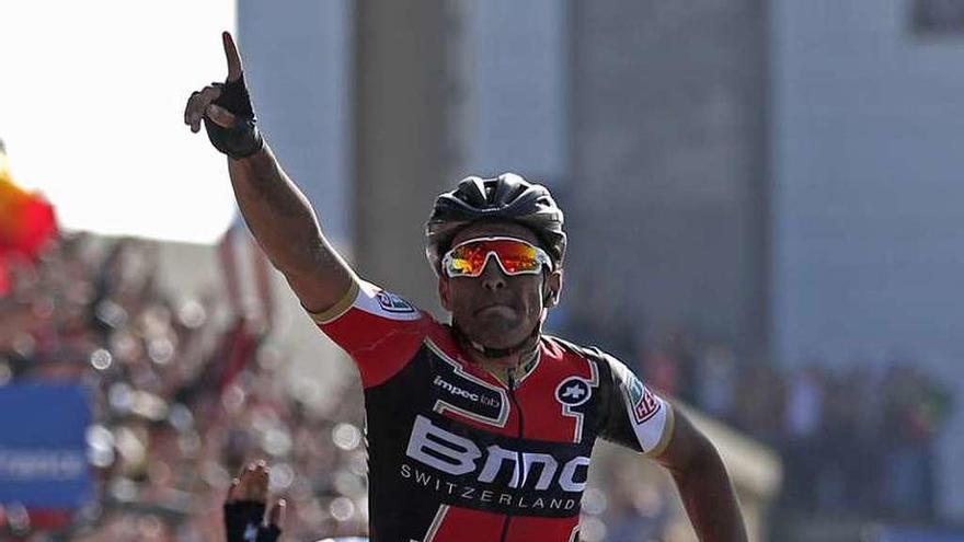 Van Avermaet se proclama en Roubaix rey del Infierno del Norte