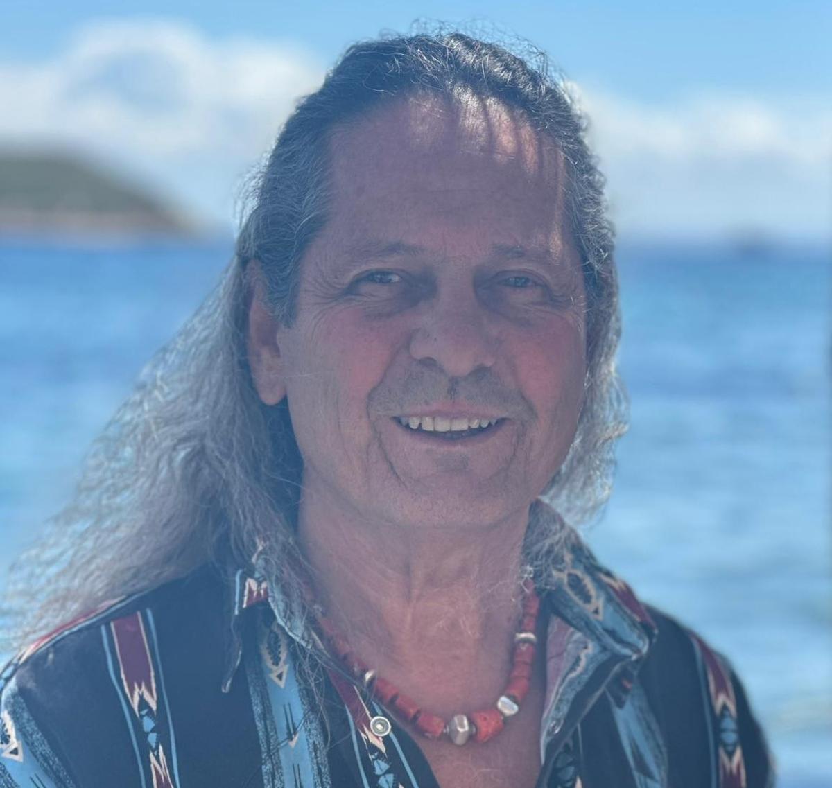 Der Musiker Jon Michell von Namaste